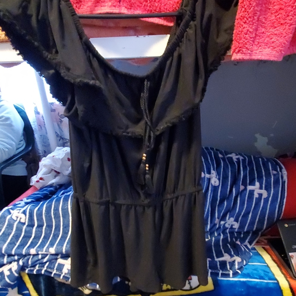 Romper - Picture 2 of 2